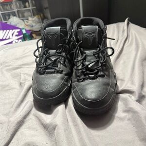 Kobe 1 “Black Mamba”